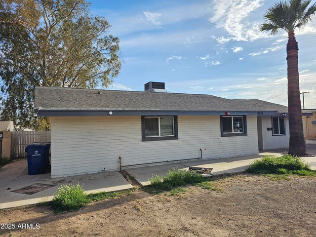 6013 W CLAREMONT Street, Glendale, AZ 85301