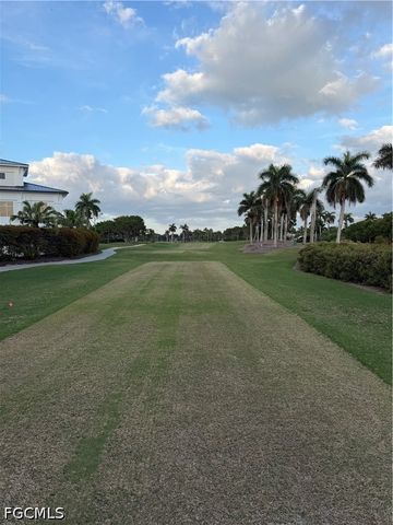 4700 Yacht Harbor DR 622, Naples, FL 34112