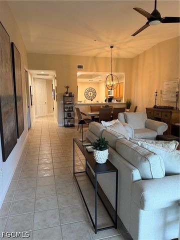 4700 Yacht Harbor DR 622, Naples, FL 34112