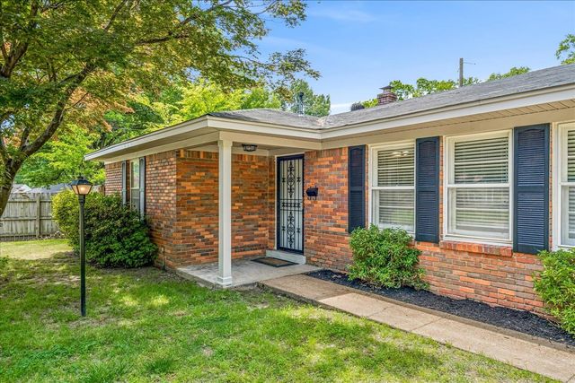 1483 WOODSTON RD, Memphis, TN 38117