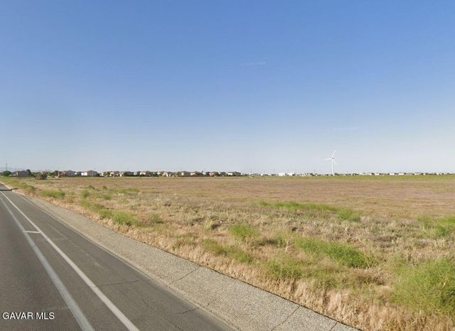 44130 60th St W, Lancaster, CA 93536