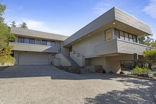 200 Cherokee Way, Portola Valley, CA 94028