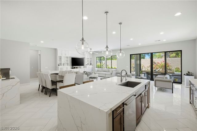 45 Garibaldi Way, Henderson, NV 89011