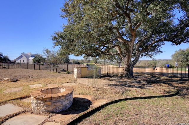 116 S Jerry Grey, Blanco, TX 78606