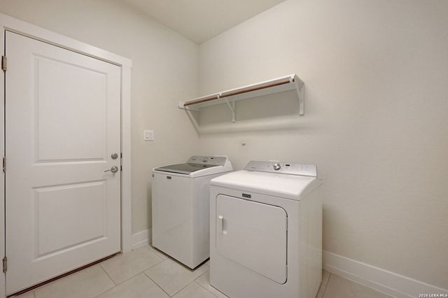 116 S Jerry Grey, Blanco, TX 78606