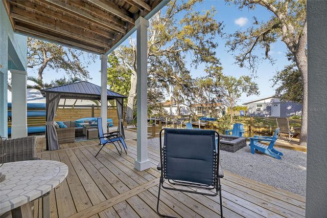 1116 CANAL STREET, Ruskin, FL 33570