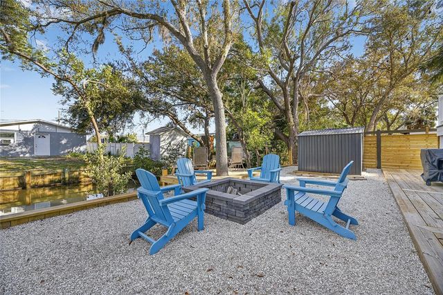 1116 CANAL STREET, Ruskin, FL 33570