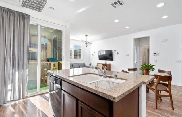 1627 Dunlin Avenue 1, Chula Vista, CA 91913