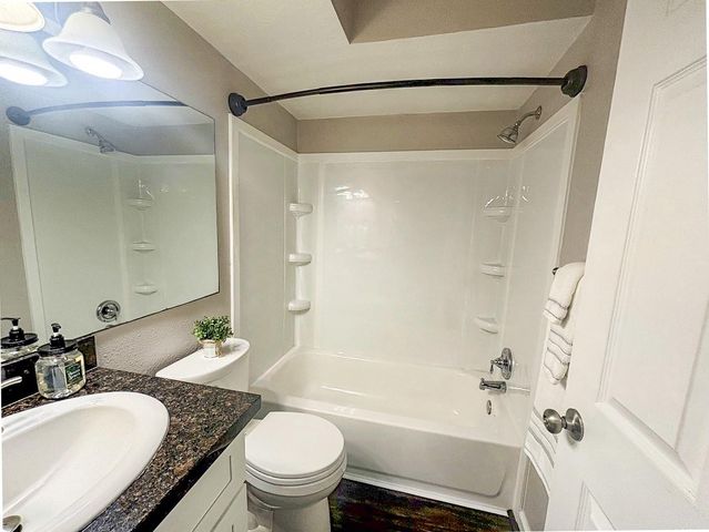 12633 Memorial Drive 145, Houston, TX 77024