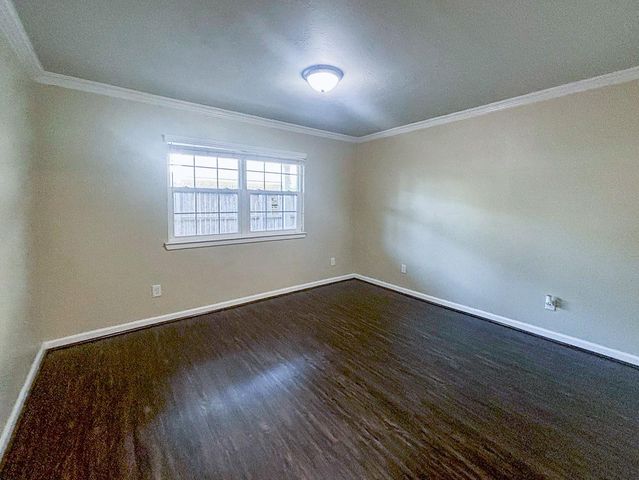 12633 Memorial Drive 145, Houston, TX 77024