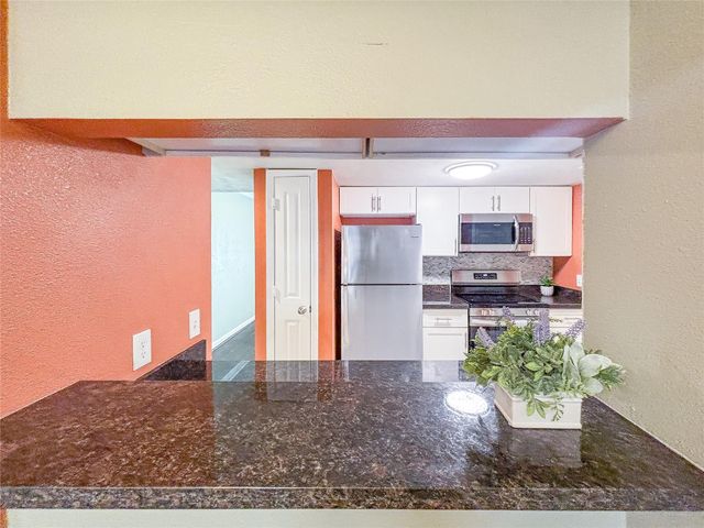 12633 Memorial Drive 145, Houston, TX 77024