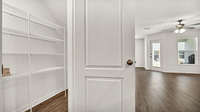 5314 COMPANION LANE, Tampa, FL 33619