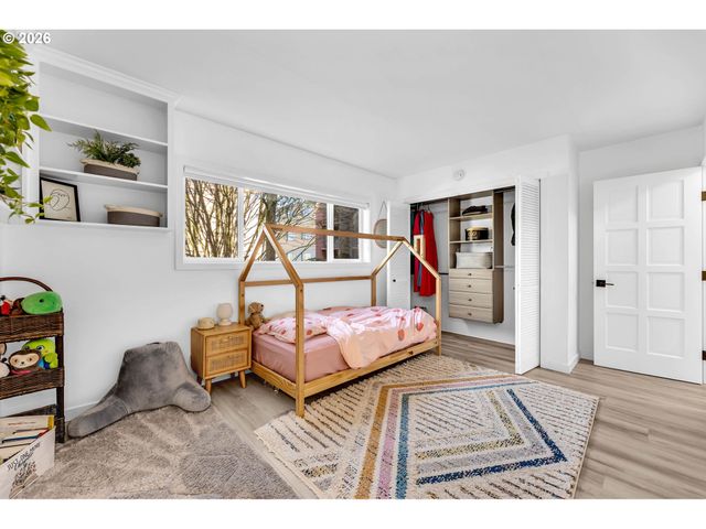 2021 Sw MAIN St 33, Portland, OR 97205