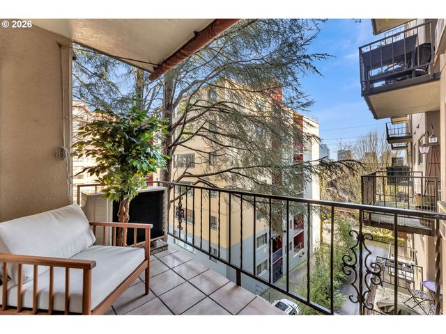 2021 Sw MAIN St 33, Portland, OR 97205