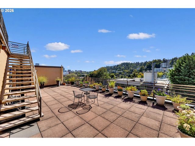 2021 Sw MAIN St 33, Portland, OR 97205