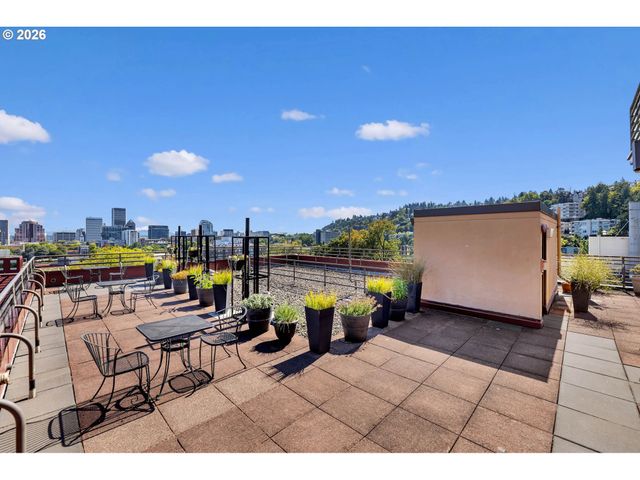 2021 Sw MAIN St 33, Portland, OR 97205