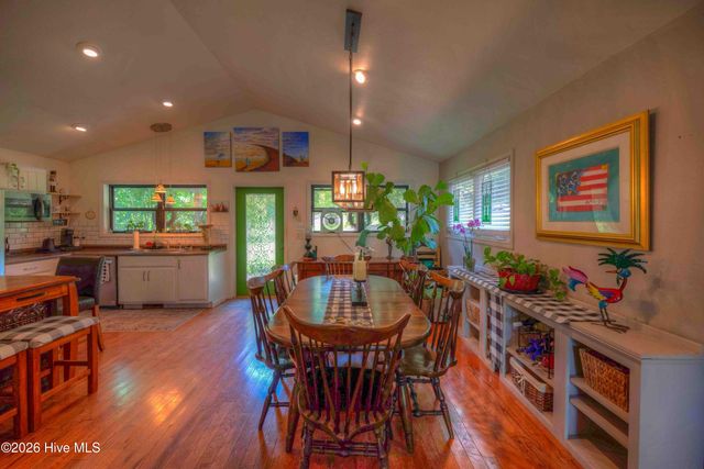 365 Roberson Road, Murphy, NC 28906
