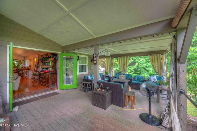 365 Roberson Road, Murphy, NC 28906