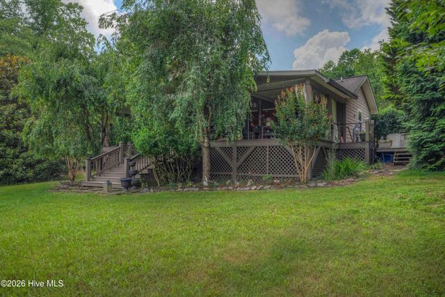 365 Roberson Road, Murphy, NC 28906