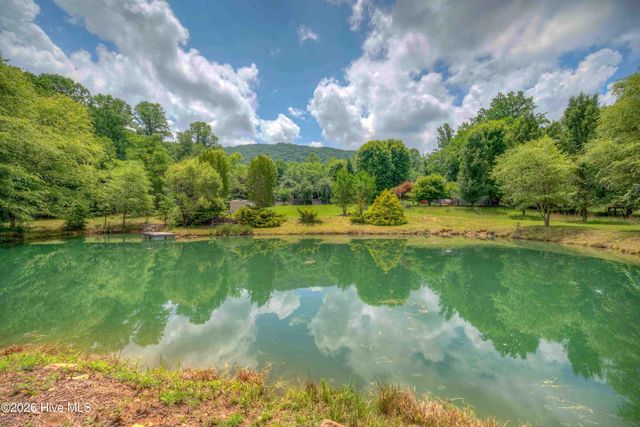 365 Roberson Road, Murphy, NC 28906
