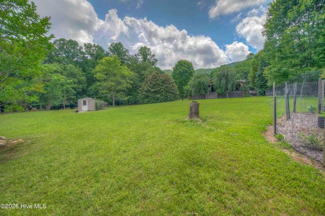 365 Roberson Road, Murphy, NC 28906