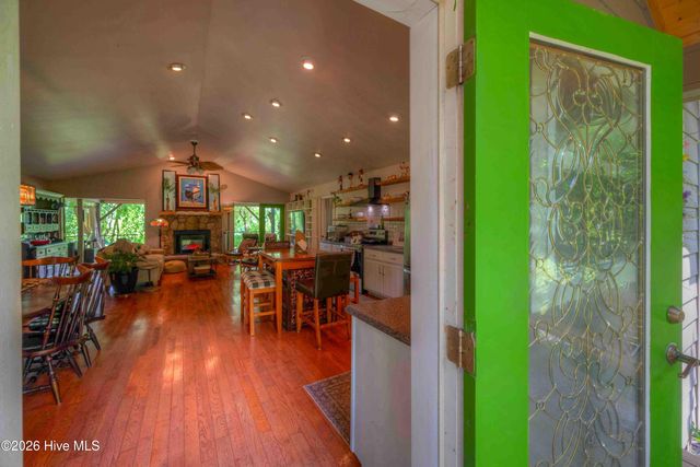 365 Roberson Road, Murphy, NC 28906