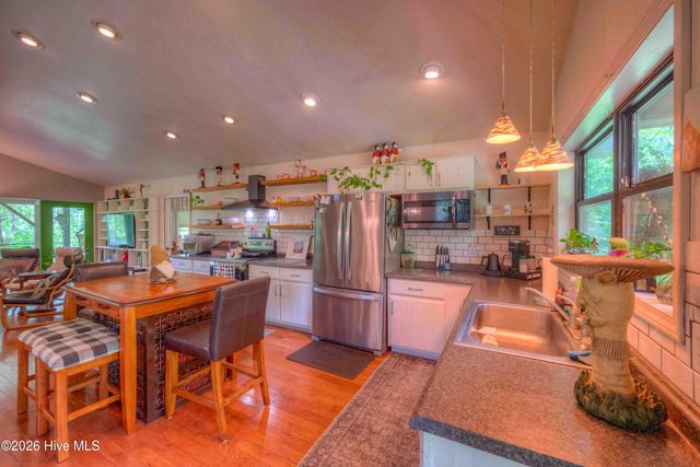365 Roberson Road, Murphy, NC 28906