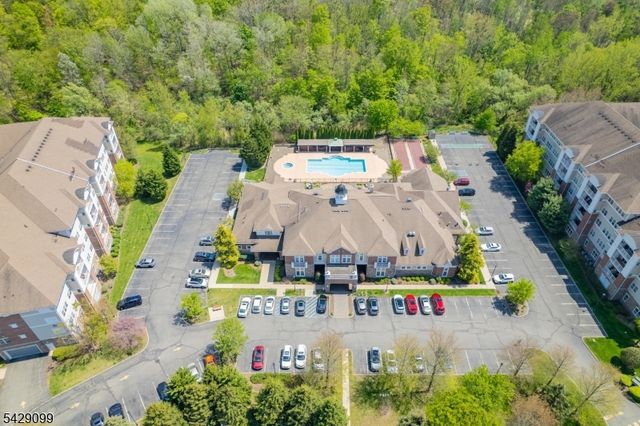 10402 Warrens Way 402, Wanaque Boro, NJ 07465