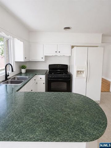 292 Florida Avenue, Paterson, NJ 07503