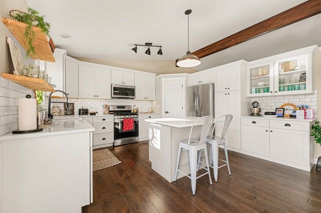 1869 W 173rd Court, Lowell, IN 46356