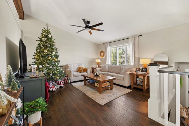 1869 W 173rd Court, Lowell, IN 46356