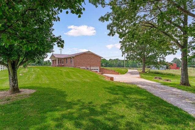 629 Westgate Rd, Cookeville, TN 38501