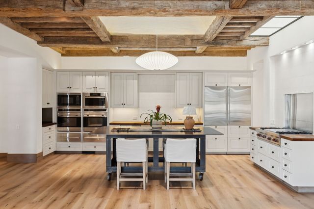 700 Jenkins Road, Aledo, TX 76008