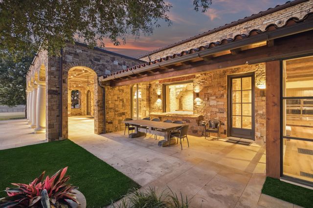 700 Jenkins Road, Aledo, TX 76008