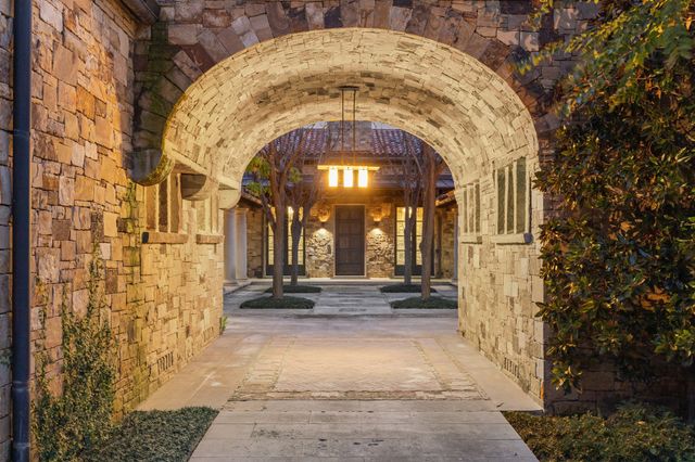 700 Jenkins Road, Aledo, TX 76008