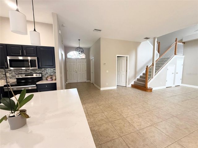 104 VISTA LOOP, Davenport, FL 33897