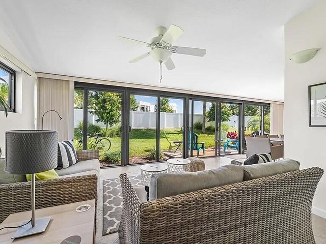 4228 Deste Court, Lake Worth, FL 33467