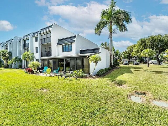 4228 Deste Court, Lake Worth, FL 33467