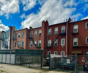 501 Ridgewood Avenue 1 Floor, Brooklyn, NY 11208