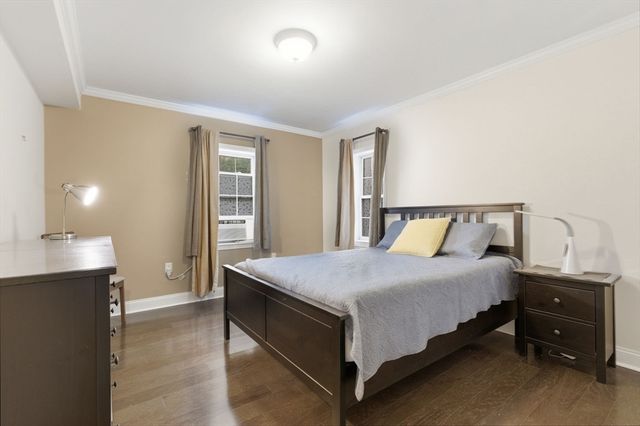 27 Commonwealth 1, Newton, MA 02467