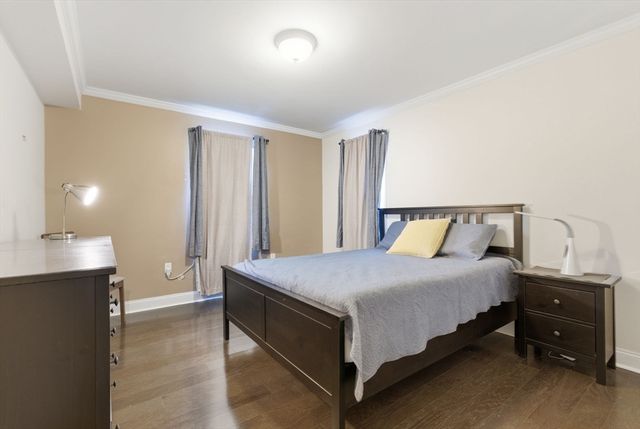 27 Commonwealth 1, Newton, MA 02467