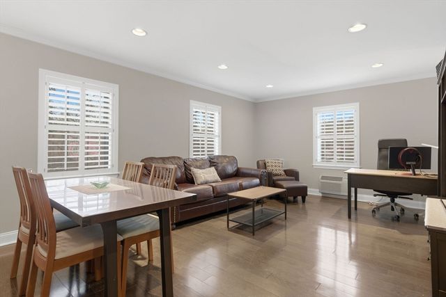 27 Commonwealth 1, Newton, MA 02467