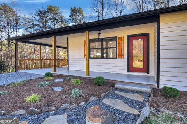 569 Number 20 Mine Road, Mccaysville, GA 30555