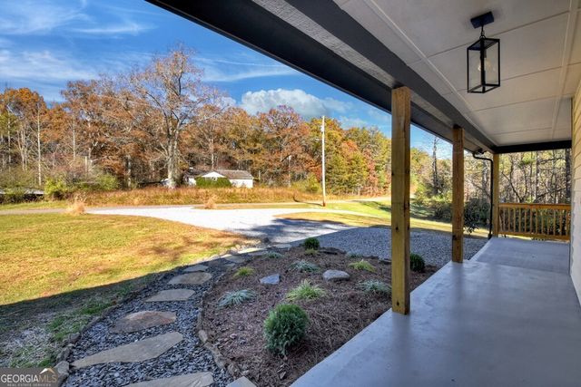 569 Number 20 Mine Road, Mccaysville, GA 30555