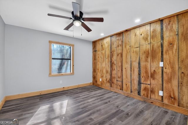 569 Number 20 Mine Road, Mccaysville, GA 30555