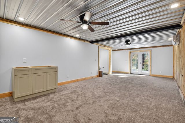 569 Number 20 Mine Road, Mccaysville, GA 30555