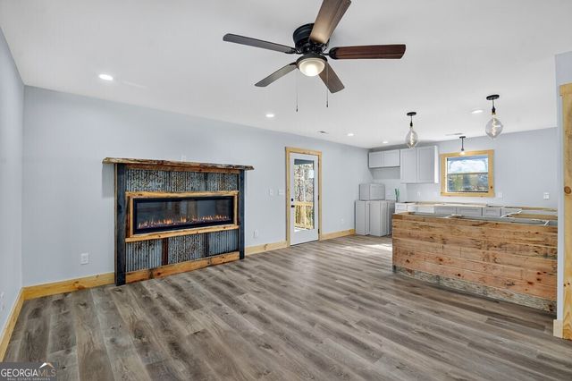 569 Number 20 Mine Road, Mccaysville, GA 30555