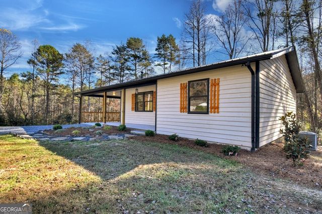 569 Number 20 Mine Road, Mccaysville, GA 30555