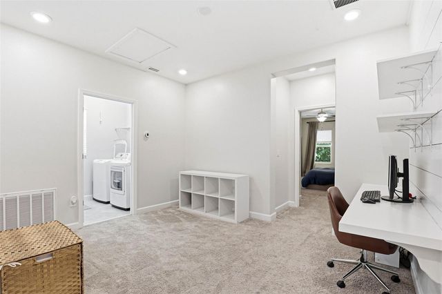 6617 CITRUS CREEK LANE, Tampa, FL 33625