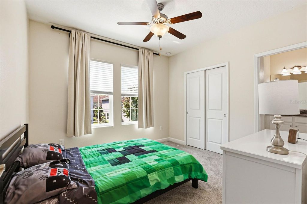 Image 31 of property listing at 6617 CITRUS CREEK LANE, Tampa, FL 33625